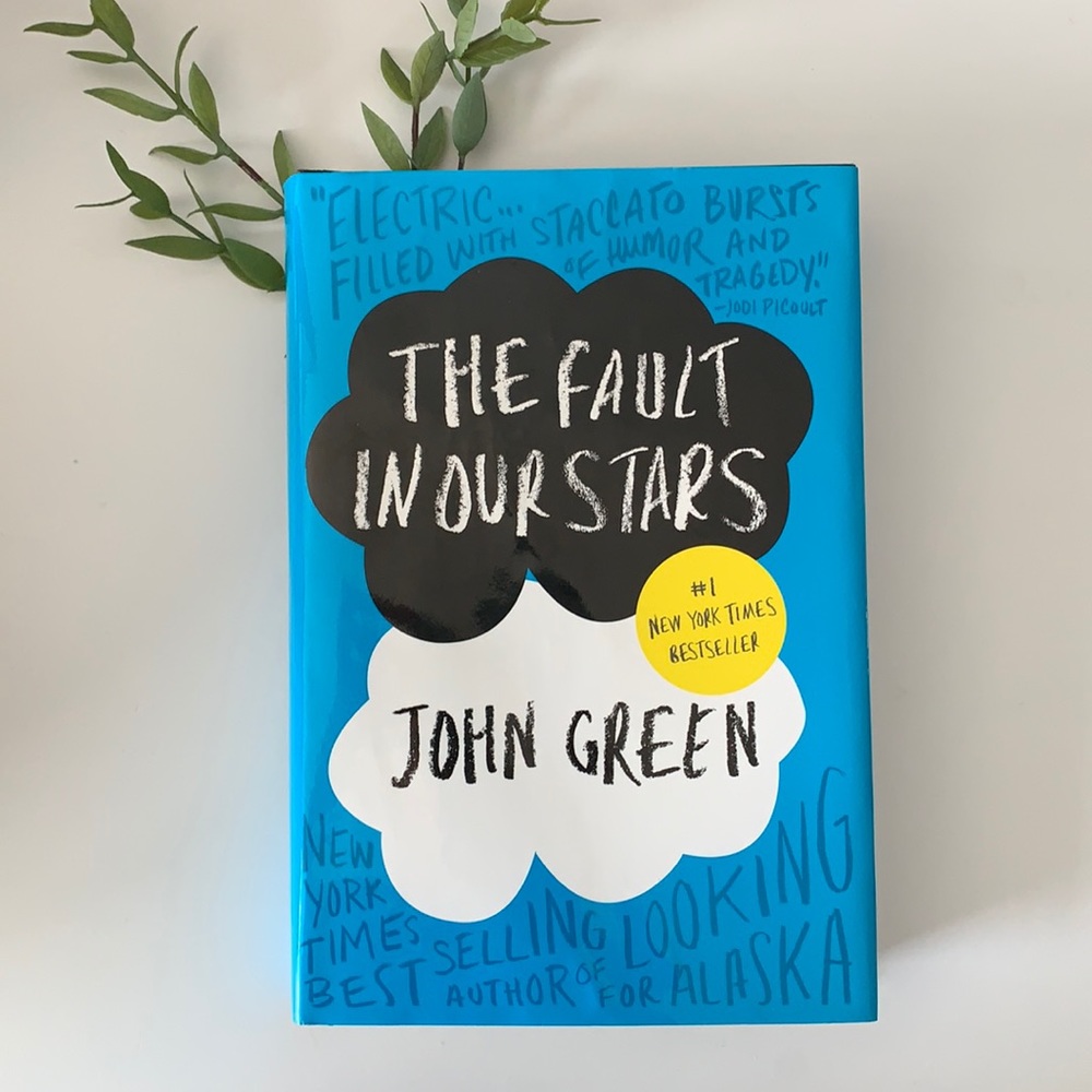 The Fault In Our Stars By: John Green 📚